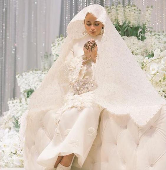 9 Idea Gaun Nikah Yang Pernah Disarung Oleh Finalis Dewi 